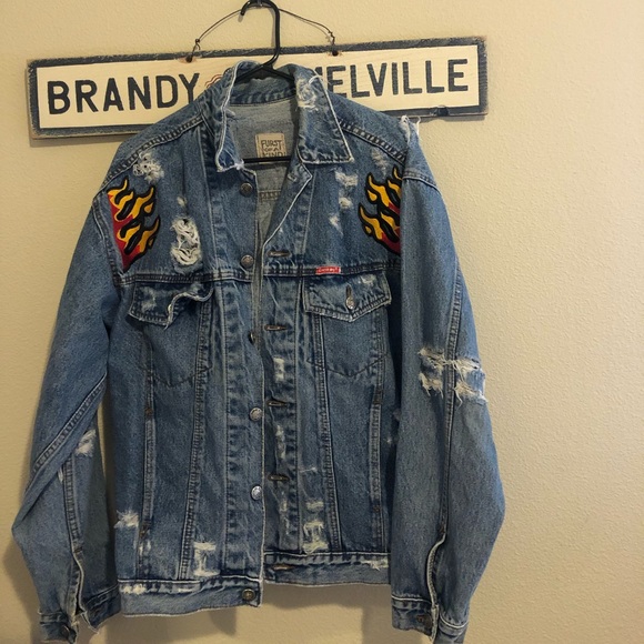 LF Cobra Embroidered Denim Jacket - Picture 5 of 7